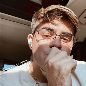 Meet your Posher, Nicholas